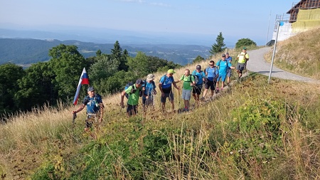 Pohod veteranov s Kuma na Triglav