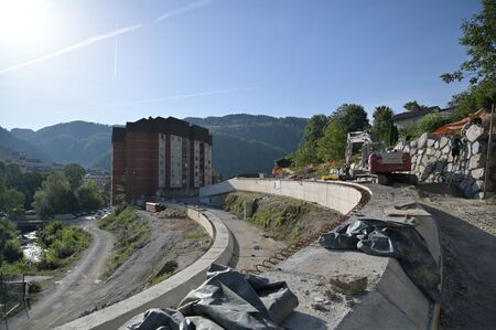 Sanacija plazu poteka po načrtih