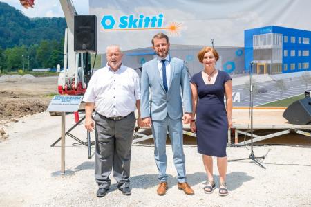 Postavljen temeljni kamen za novo tovarno Skitti